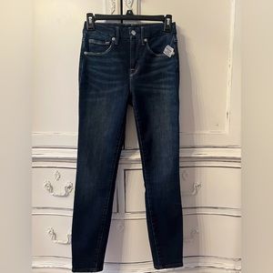 NWT Good American Good Legs Crop skinny jeans size 2/26
